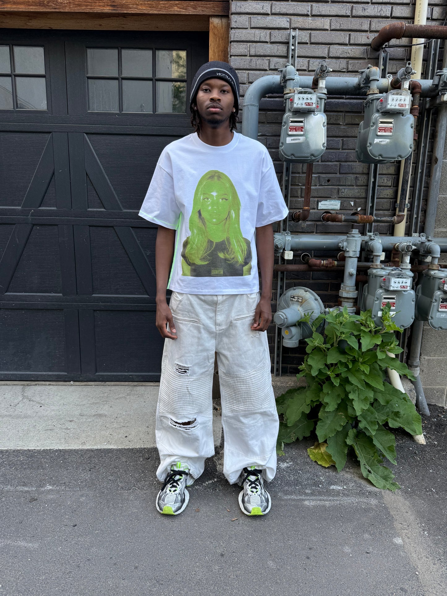 Brat Tee