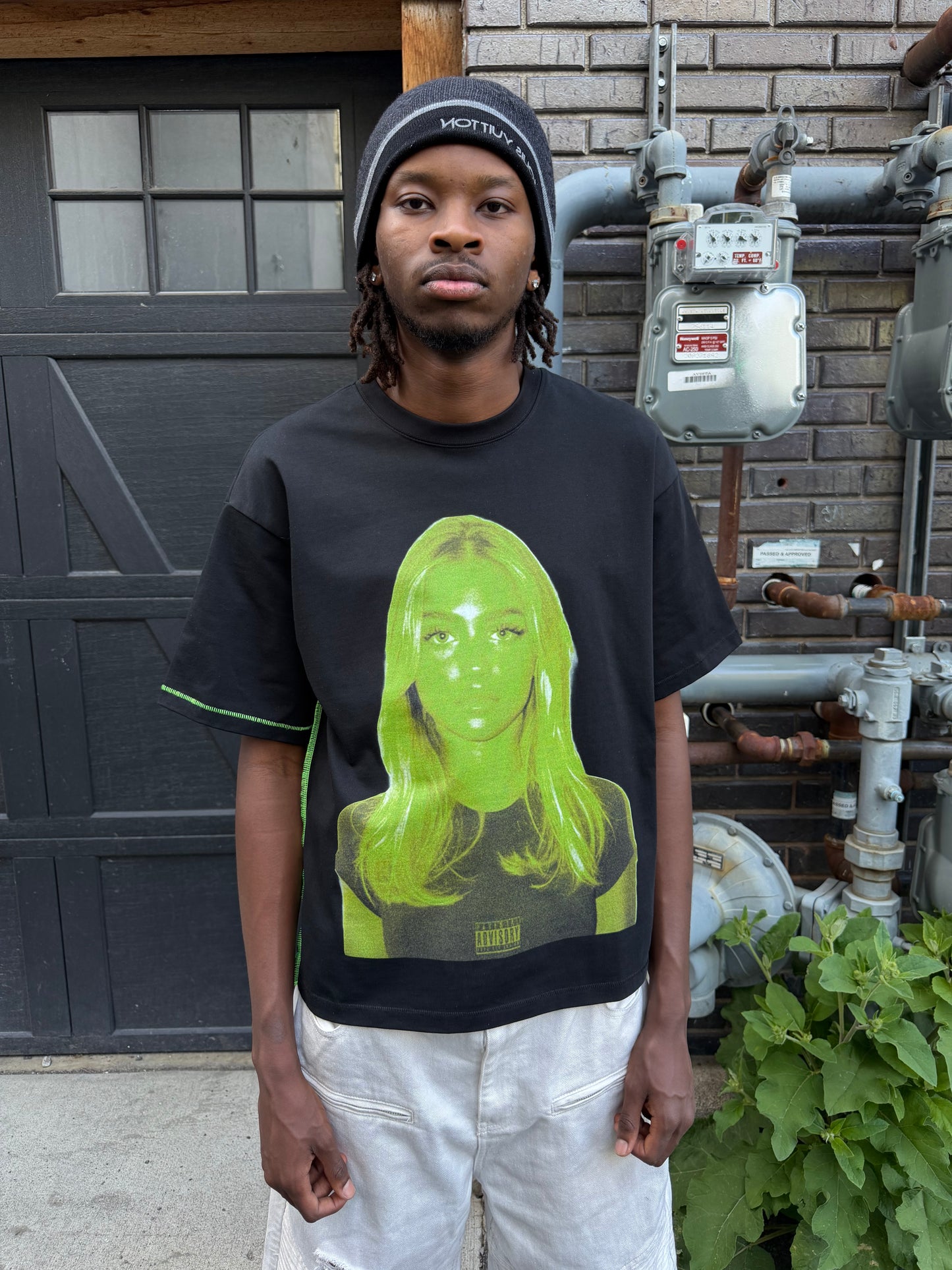 Brat Tee