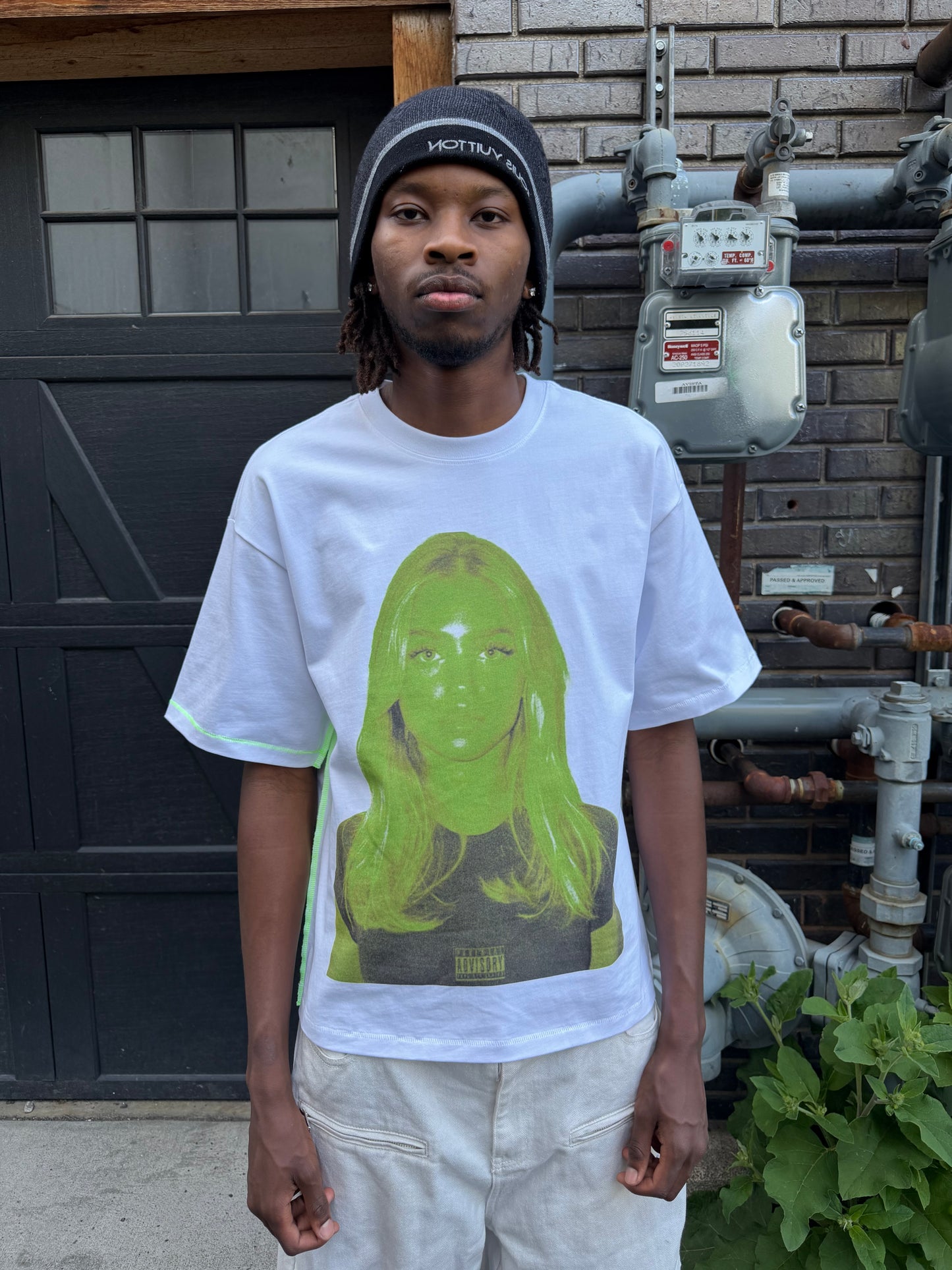 Brat Tee
